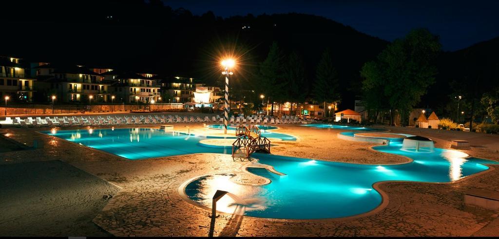 Resort Aquareumal Фойница Екстериор снимка